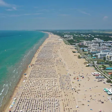 Lovely Seaview Flat - Beahost Apartment Bibione