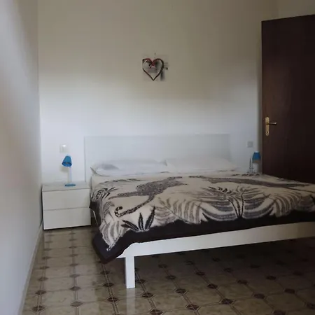 Lovely Seaview Flat-beahost * Μπιμπιόνε