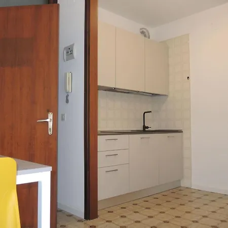 Lovely Seaview Flat - Beahost