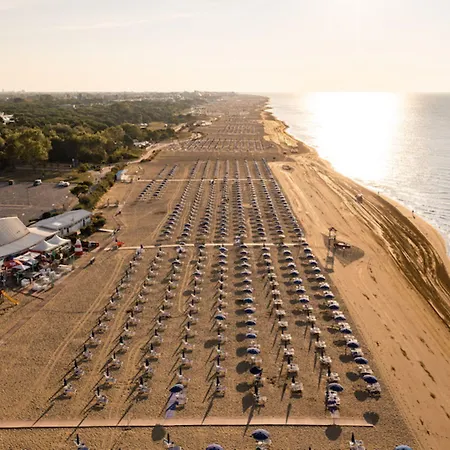 Lovely Seaview Flat-beahost Διαμέρισμα