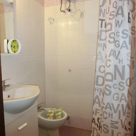 Lovely Seaview Flat-beahost Apartmán *