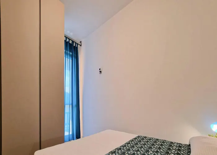 Apartamento Lovely Seaview Flat-beahost